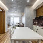 Skyline Free Parking By Pikhost