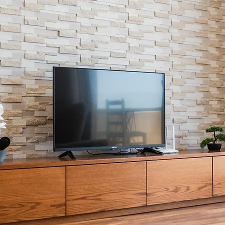 Skyline Free Parking By Pikhost * Vlorë