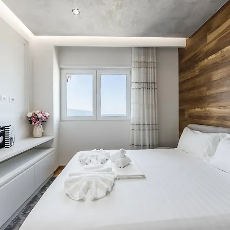Skyline Free Parking By Pikhost Apartamento *