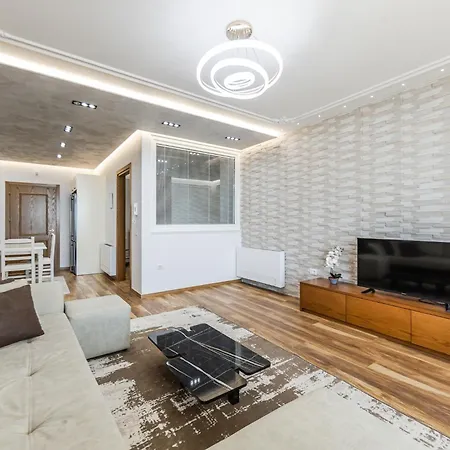 Skyline Free Parking By Pikhost * Vlorë