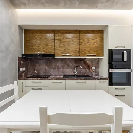 Apartamento Skyline Free Parking By Pikhost