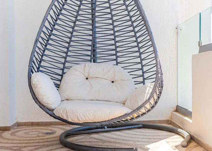 Skyline Free Parking By Pikhost Апартаменты